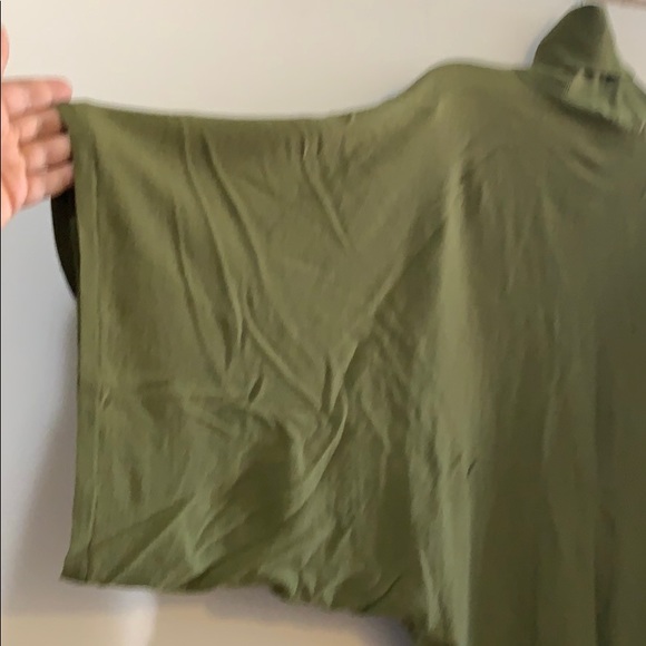 Dkny top - Picture 5 of 8